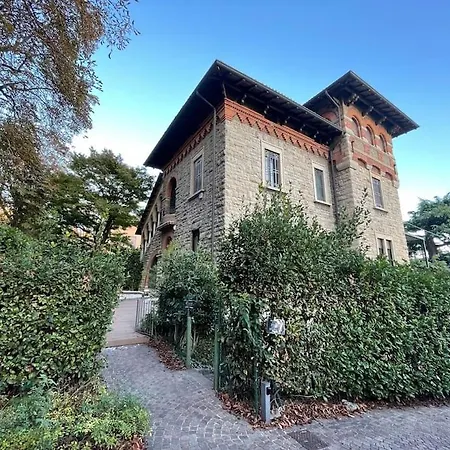 Bg Central President Suite Con Parcheggio - Vista Citta Alta Bergamo Exterior photo