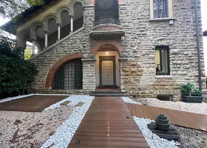 Bg Central President Suite Con Parcheggio - Vista Citta Alta