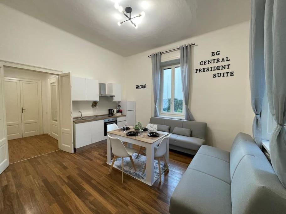 Bg President Con Parcheggio - Vista Citta Alta Apartment